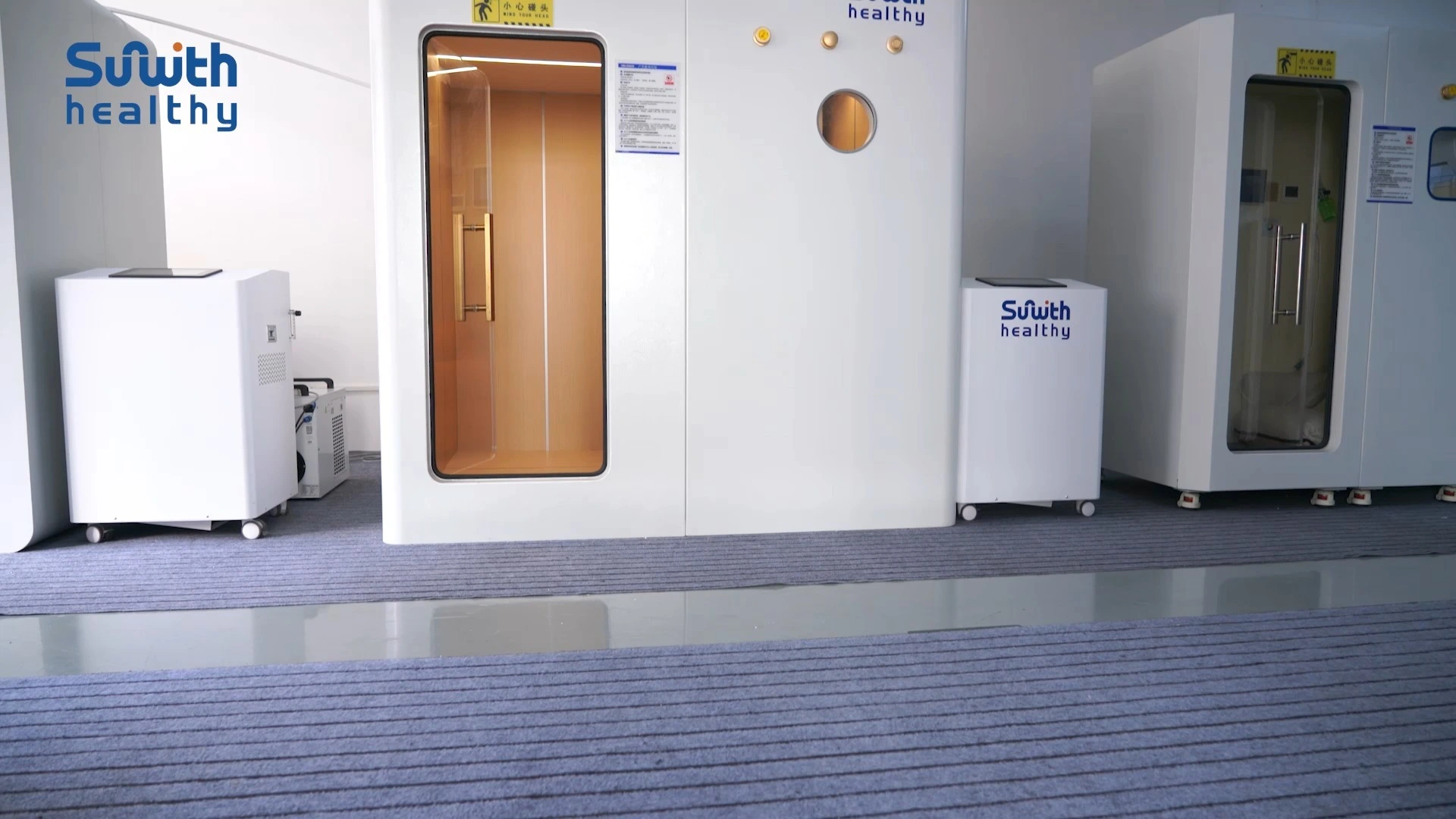 P1800R-2 Hard Shell Hyperbaric Chamber | 1.5 ATA Dual-Option Seating (2-4 Persons) 1